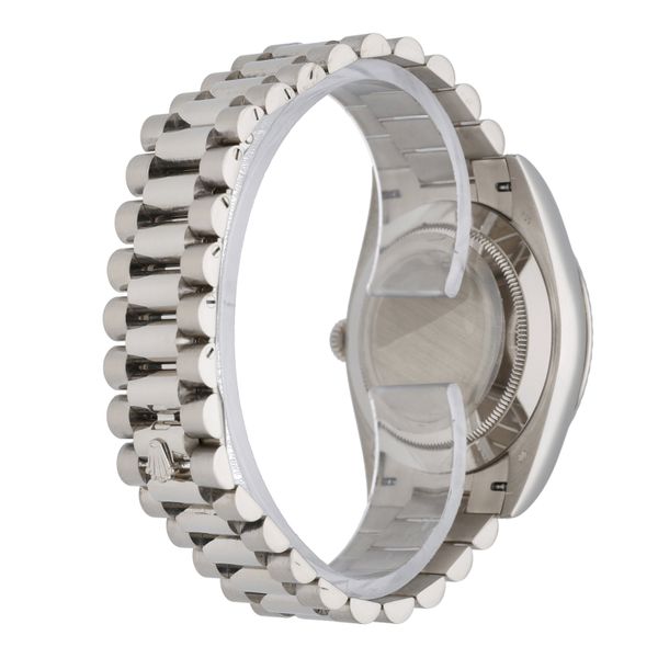 Rolex Day-Date 40 228239